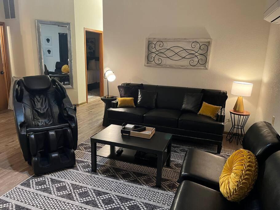Paradise Oasis Near Lake *Full Body Massage Chair* Longview Exterior foto